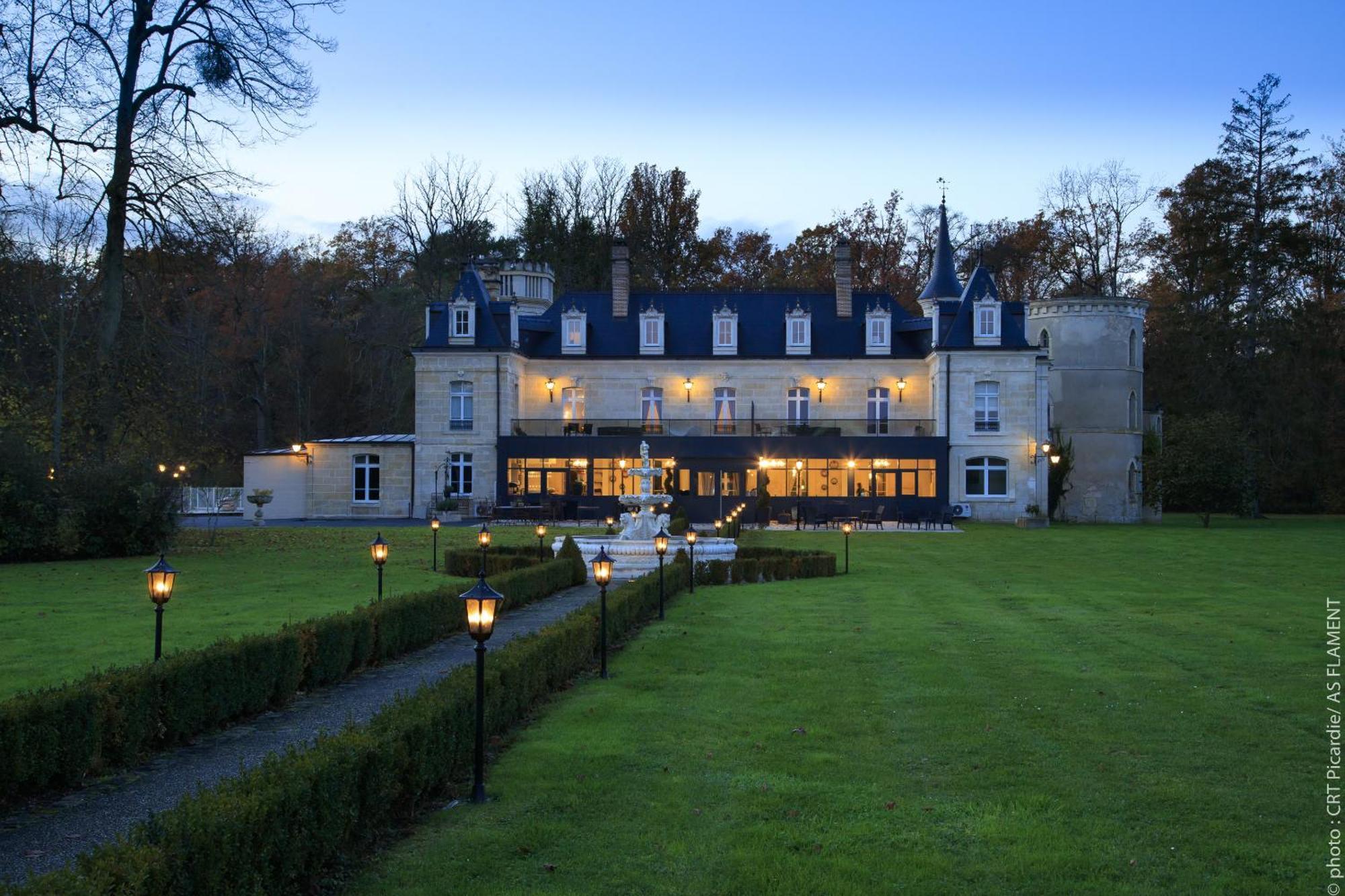 Chateau De Breuil Bed & Breakfast Bruyeres-et-Montberault Exterior photo